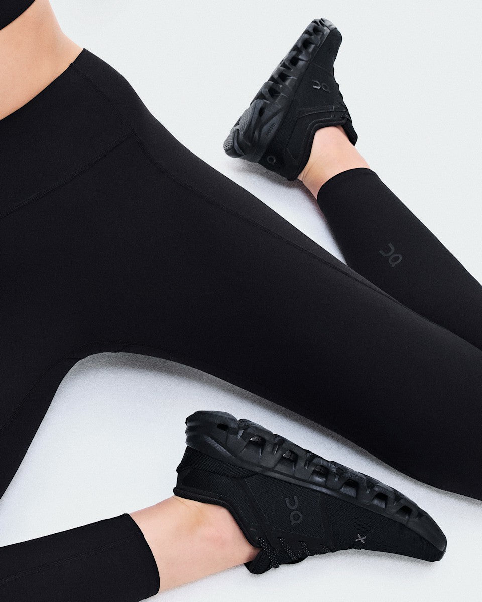 On United States Great Value | Women's Studio Leggings - Black