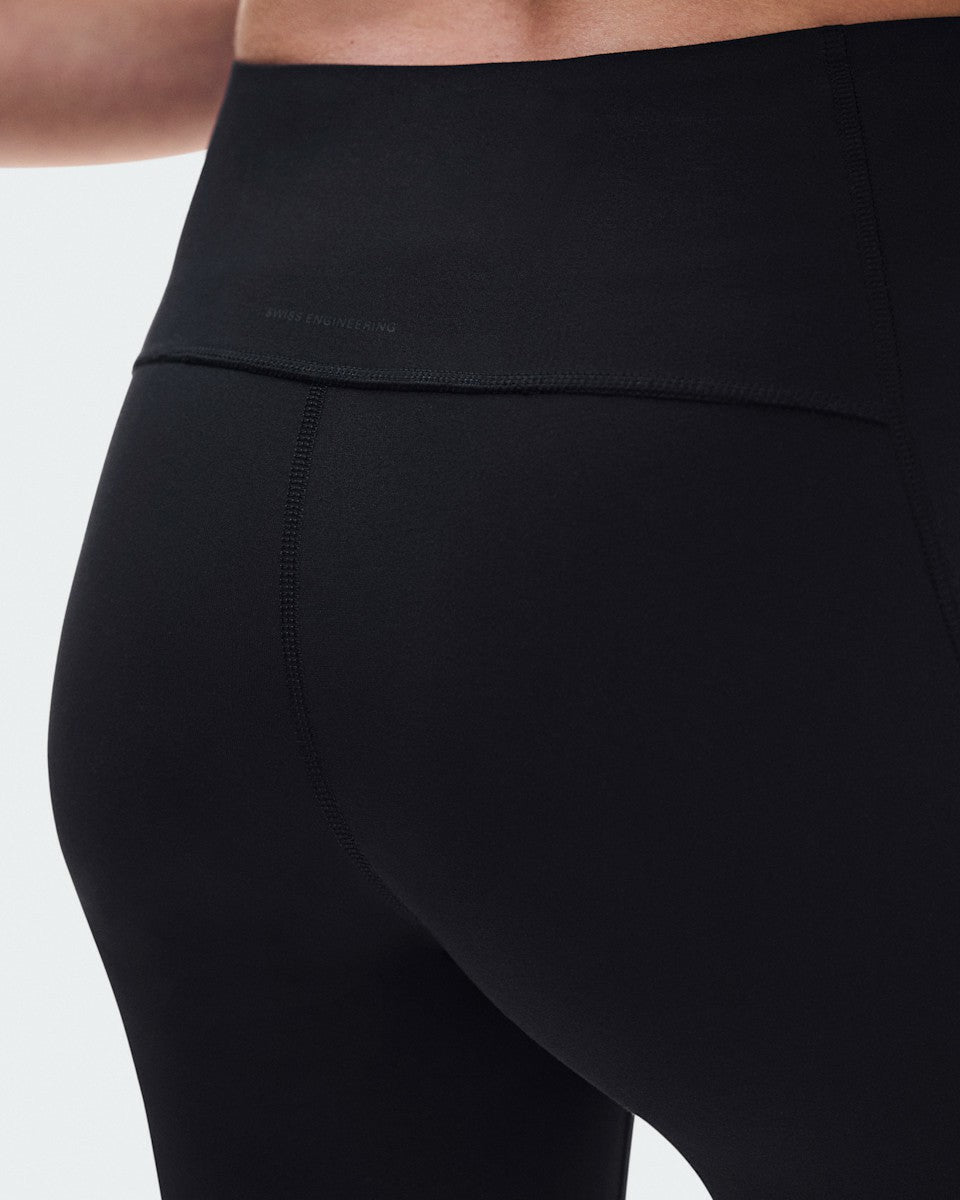 On United States Great Value | Women's Studio Leggings - Black