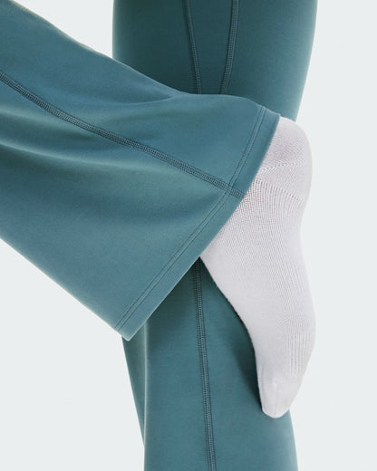 On United States Featured | Women's Studio Flared Pants 32" - Agave