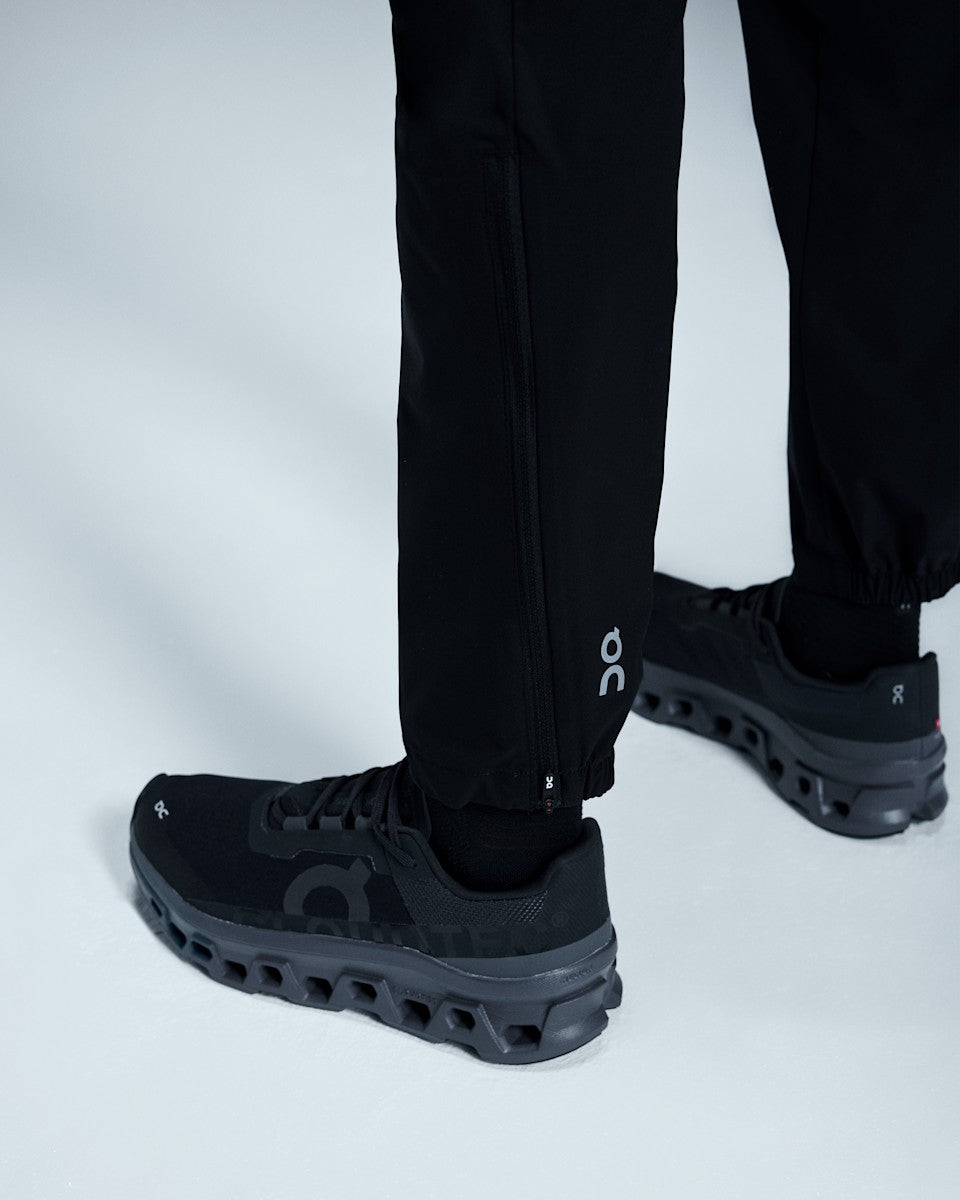 On United States Premium | Women's Core Pants - Black
