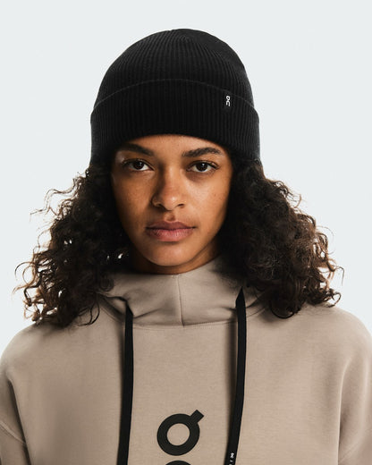 On United States Trending | Merino Beanie - Black