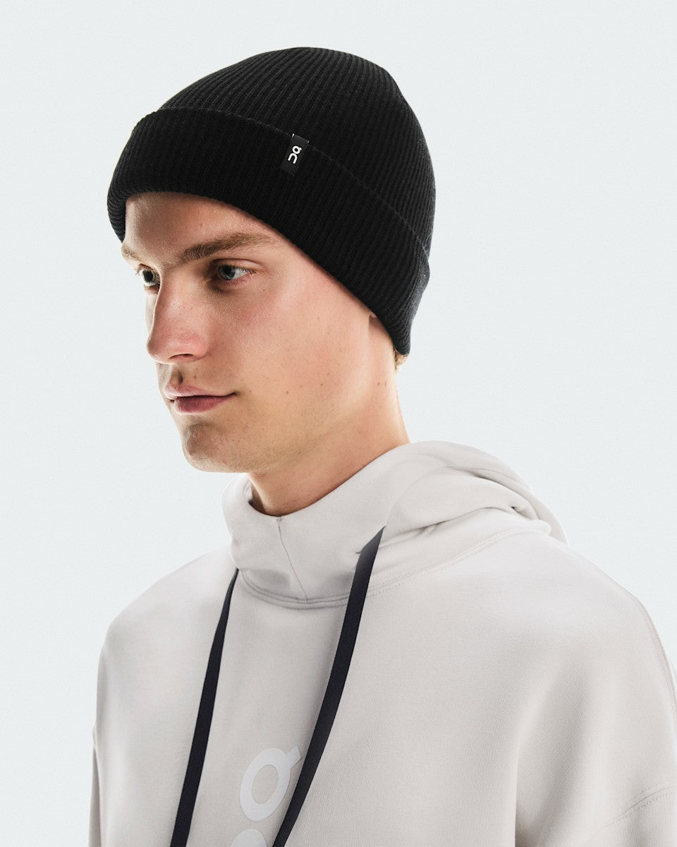 On United States Trending | Merino Beanie - Black
