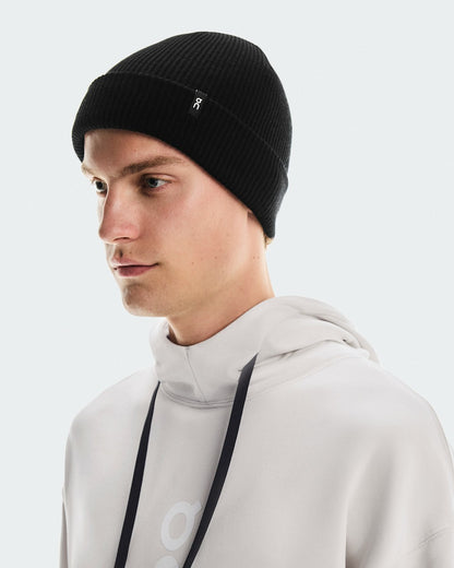 On United States Trending | Merino Beanie - Black