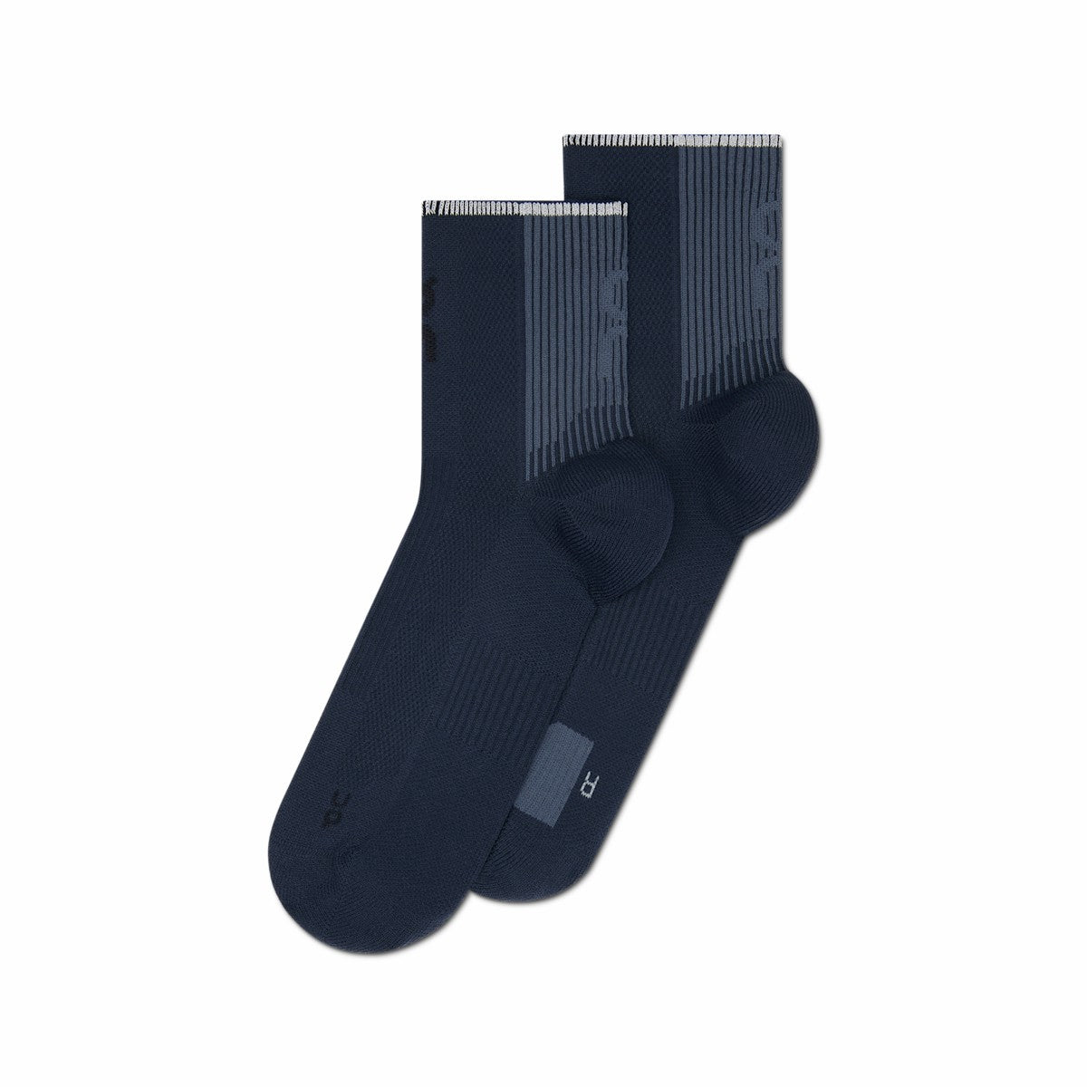 On United States Everyday | Performance Run Sock Mid - Black/Eclipse