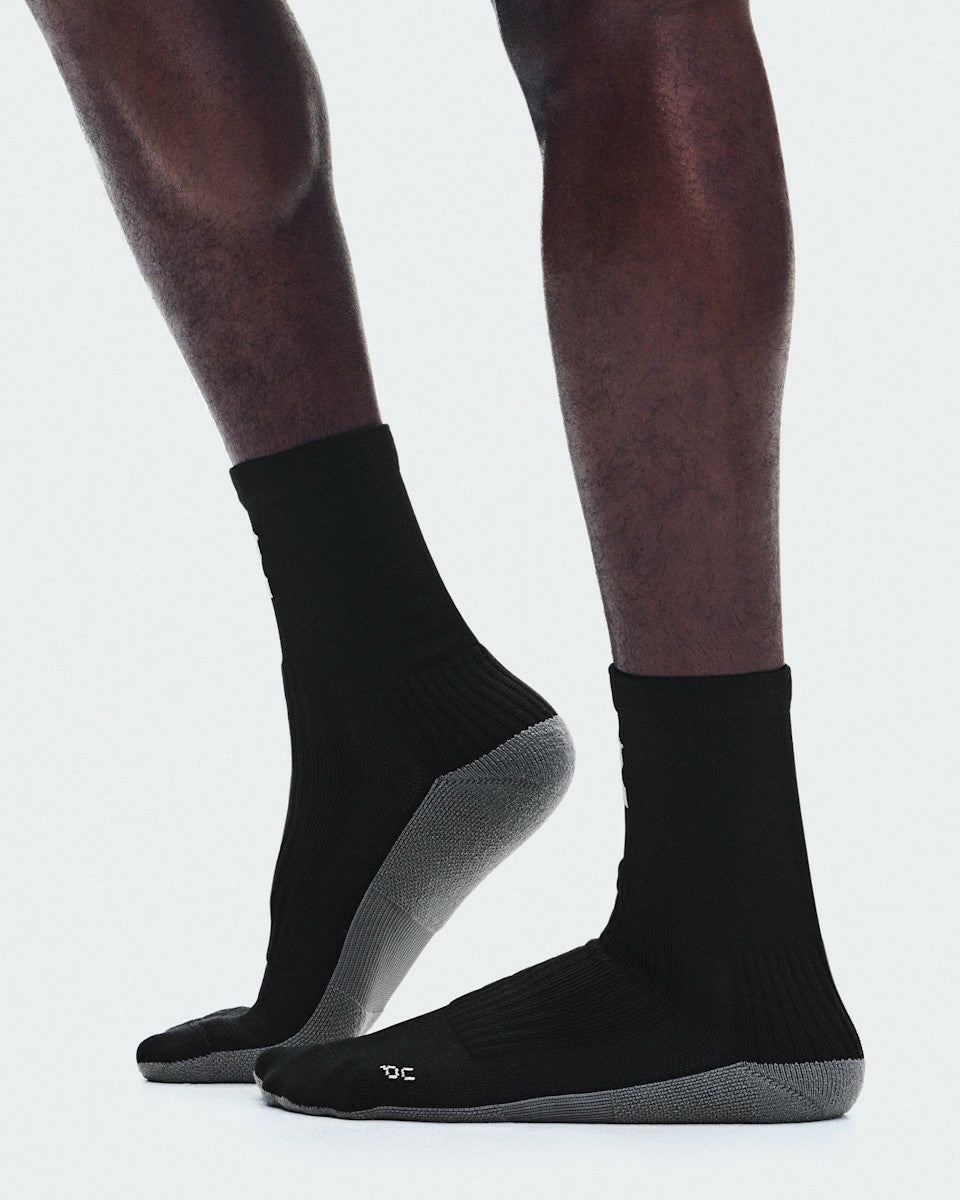 On United States Signature | Trail Sock High 2P - Black/Black