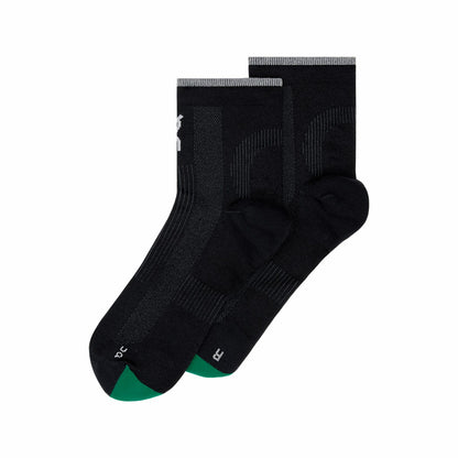 On United States Recommended | Elite Run Sock Mid - Camellia/Azalea