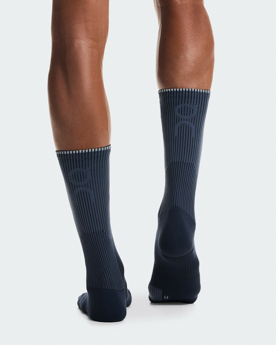On United States Signature | Performance Run Sock High - Navy/Navy
