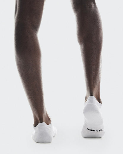 On United States Recommended | Core Run Sock Low 2P - Glacier