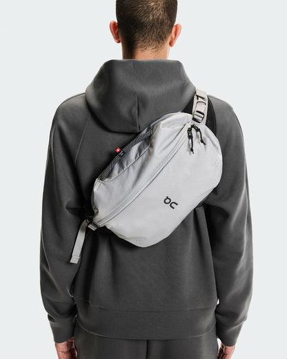 On United States Trusted | Sling Pack 9L - Glacier/Black