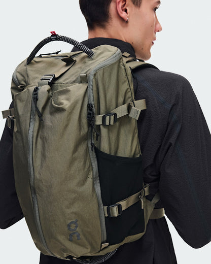 On United States Trending | Speed Pack 30L - Olive/Black