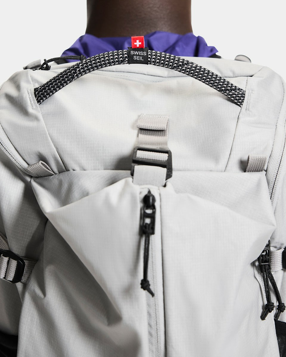 On United States Exclusive | Speed Pack 30L - Glacier/Black