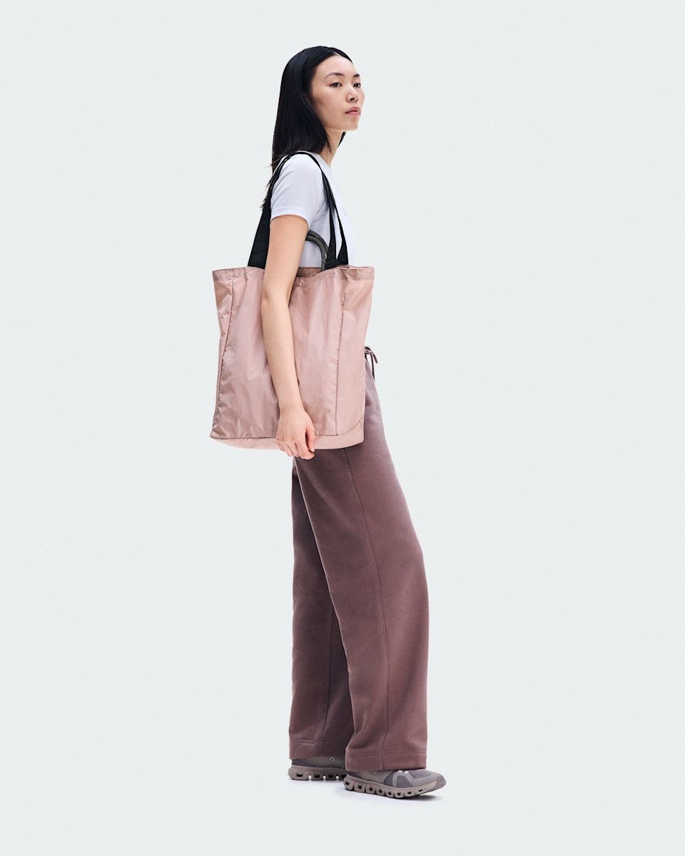 On United States Popular | Tote Pack 25L - Biscuit/Black