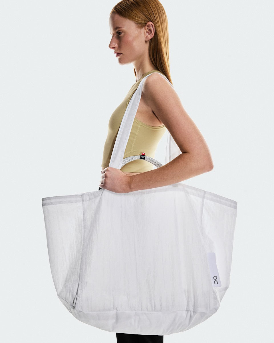 On United States Discount | Cargo Pack 60L - White