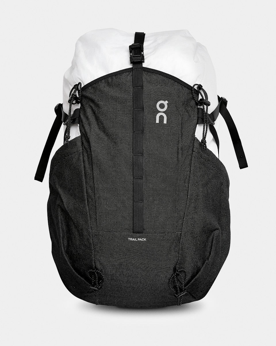 On United States Deals | Trail Pack 20L - White/Black