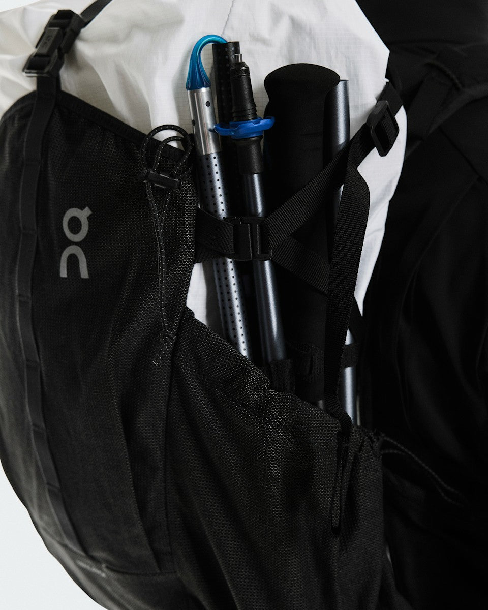 On United States Deals | Trail Pack 20L - White/Black