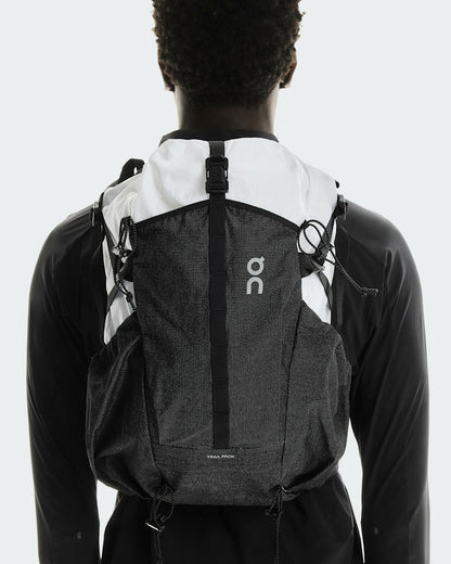 On United States Deals | Trail Pack 20L - White/Black
