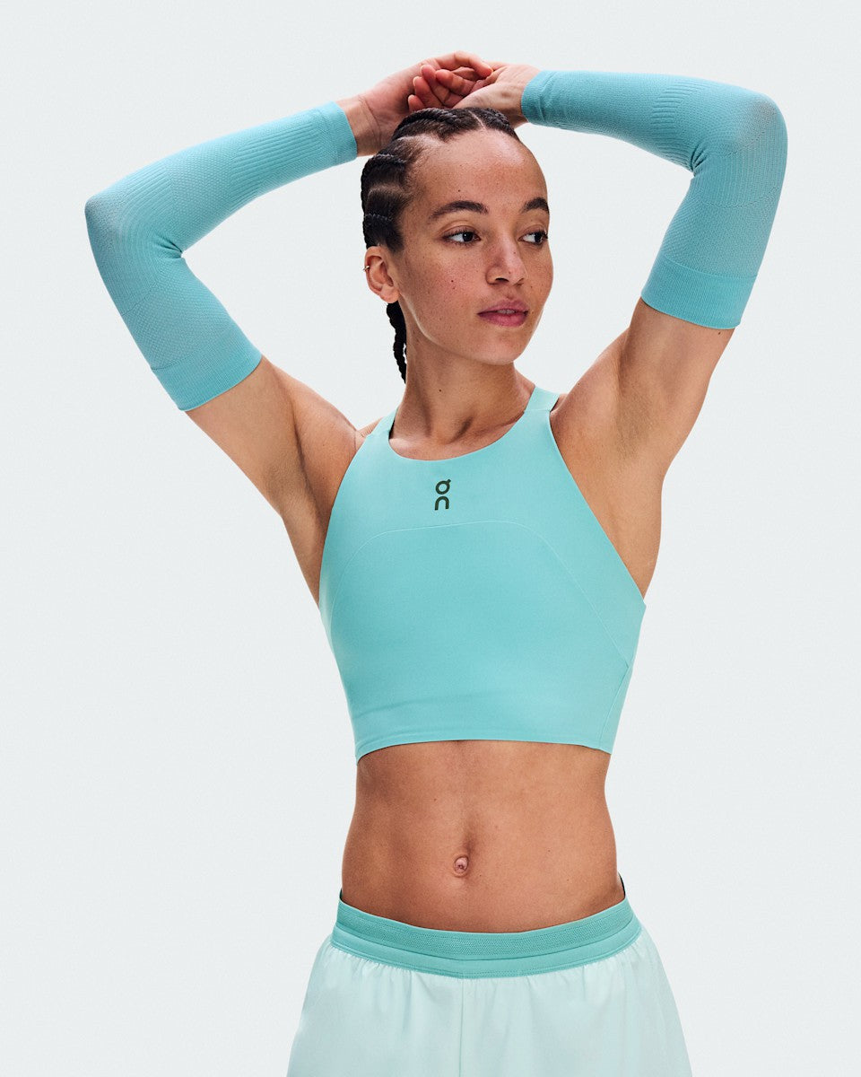 On United States Essential | Performance Arm Sleeves - Wash