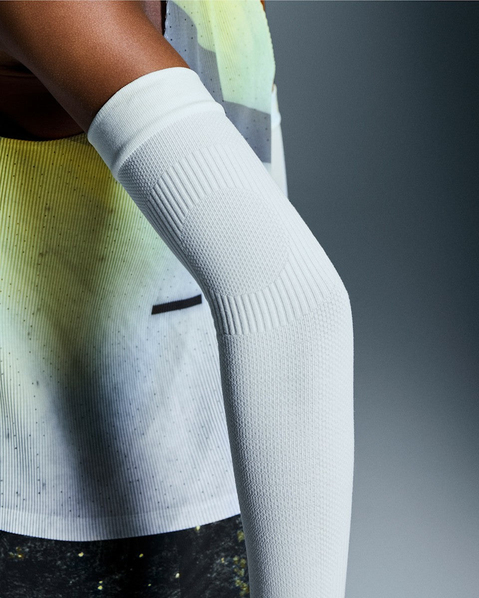 On United States Quality | Performance Arm Sleeves - White/White