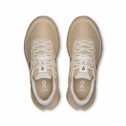 On United States Signature | Women's Cloudvista 3 Waterproof - Sand/Ice