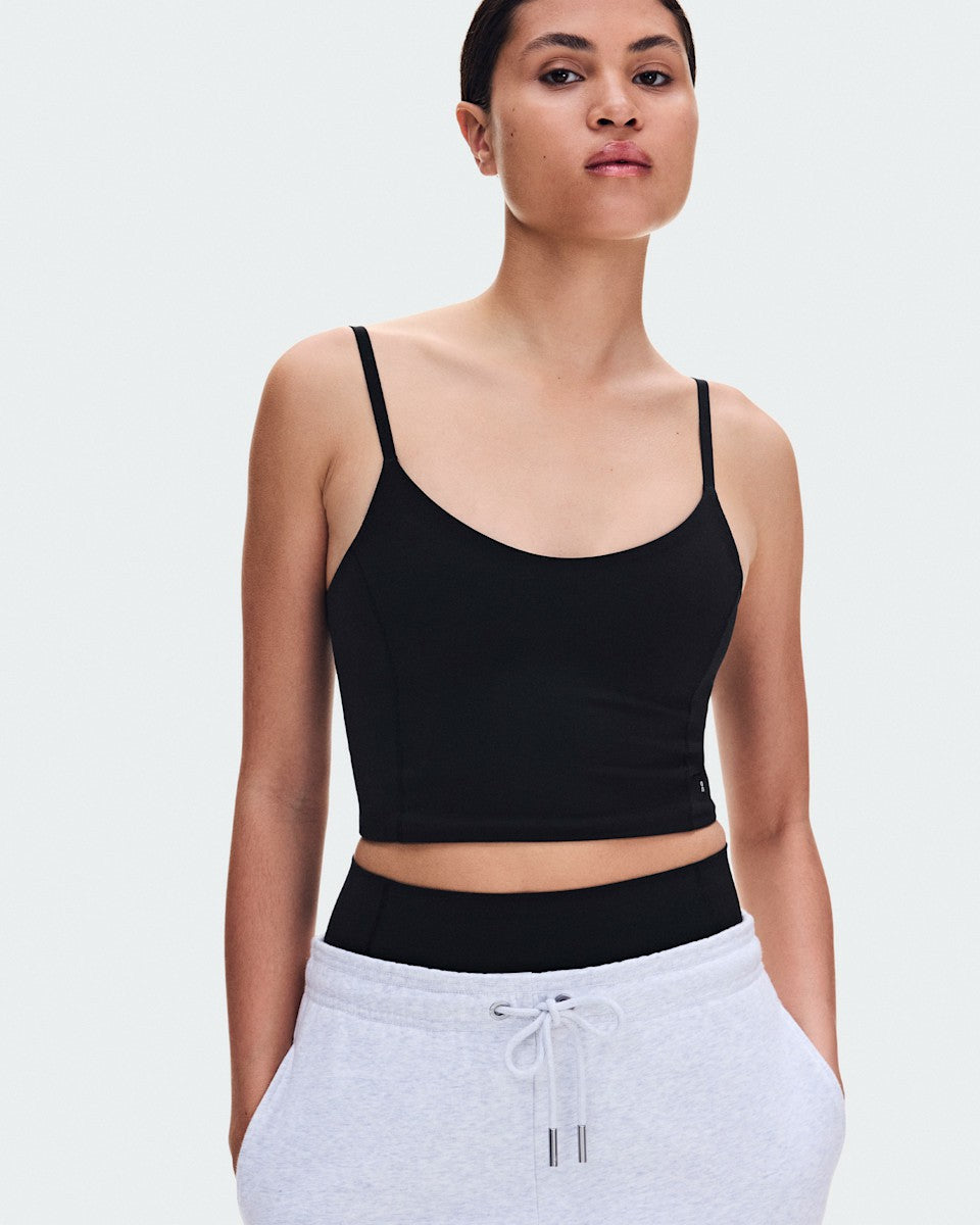On United States Value | Women's Studio Crop - Black