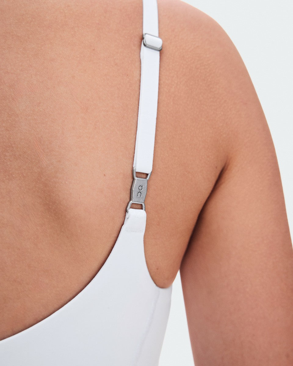 On United States Value | Women's Studio Crop - White