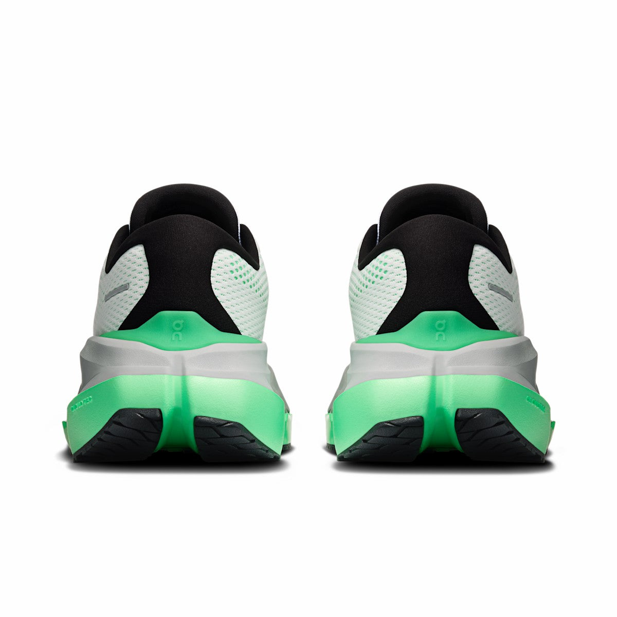 On United States Customer Favorite | Men's Cloudrunner 3 Max - White/Verdite