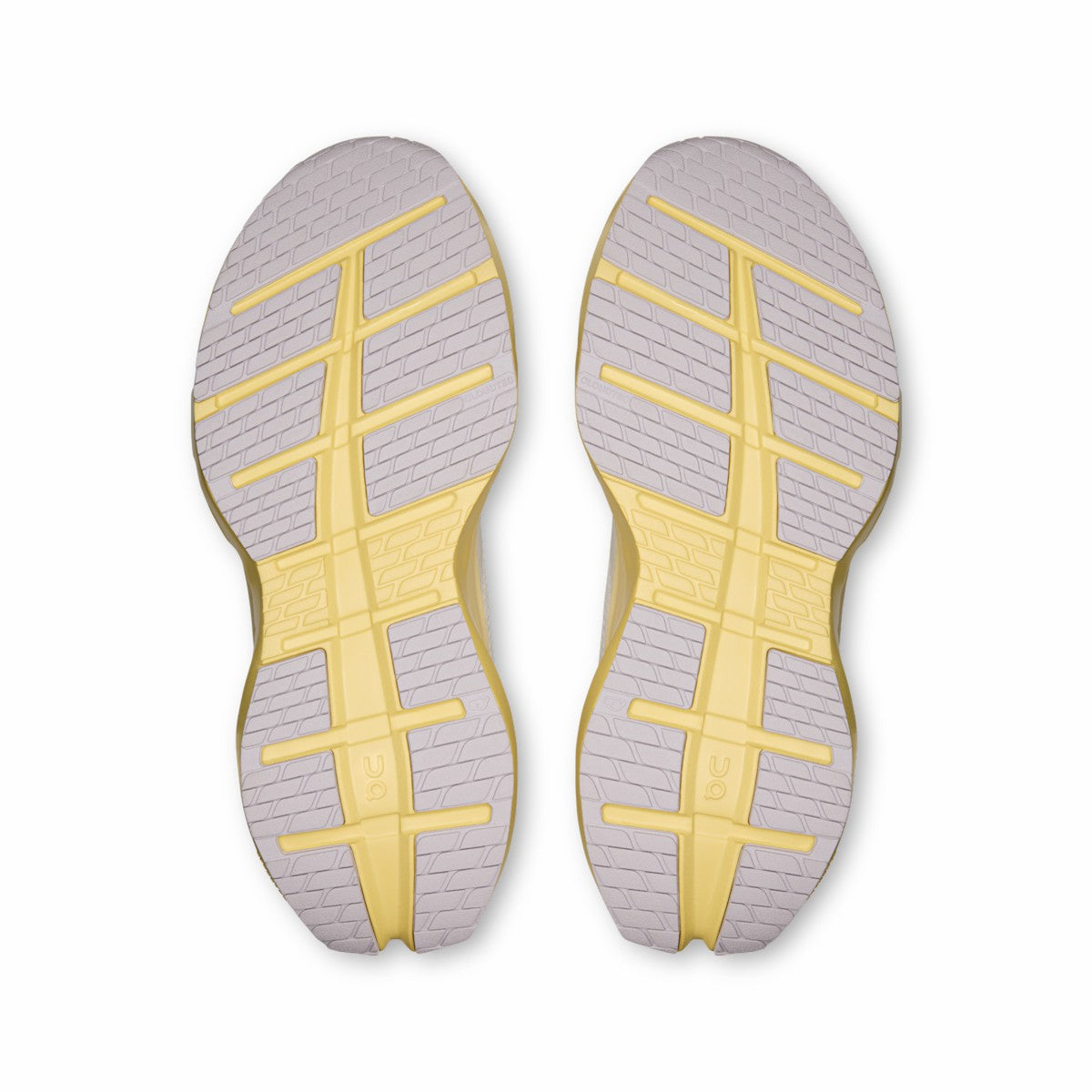 On United States Great Value | Men's Cloudrunner 3 Max - Ivory/Dijon