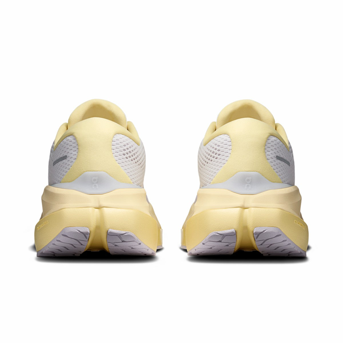 On United States Great Value | Men's Cloudrunner 3 Max - Ivory/Dijon