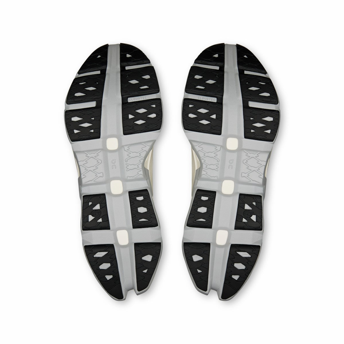 On United States Classic | Men's Cloudmonster 3 Hyper - Glacier/Black