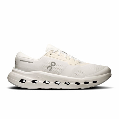 On United States Great Value | Men's Cloudrunner 3 - White/Glacier