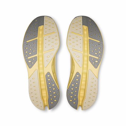 On United States Great Value | Men's Cloudsurfer Max - Ivory/Dijon