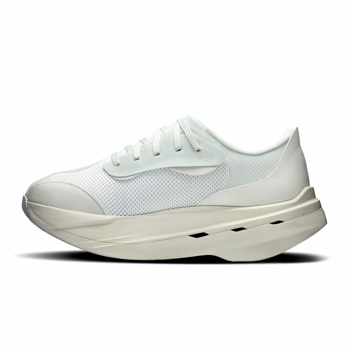 On United States Trusted | Men's Cloudboom Volt PAF - White/Gale