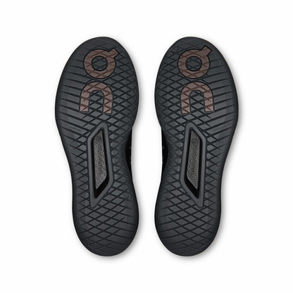 On United States Essential | Men's THE ROGER Pro 3 - Black/Ash