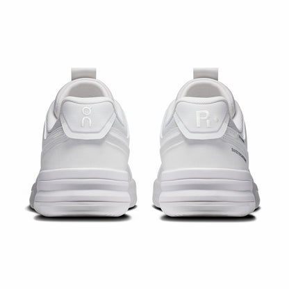 On United States Everyday | Men's THE ROGER Clubhouse Pro 2 - White/Ivory