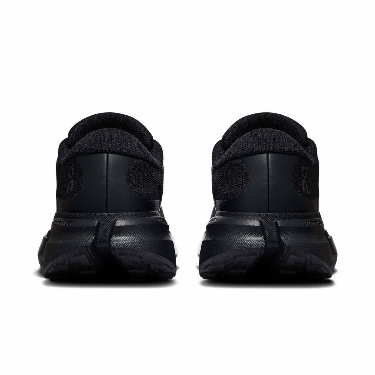 On United States Premium | Men's Cloudsoma Hike - Black/Black
