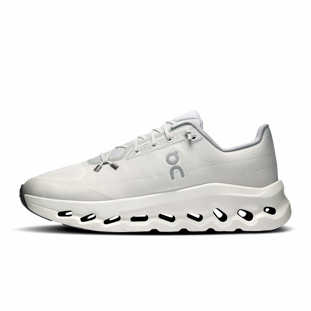 On United States Latest | Men's Cloudtilt - Glacier/Ice