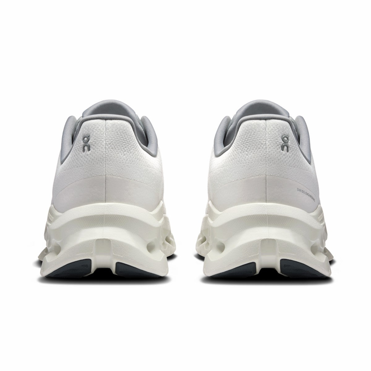 On United States Latest | Men's Cloudtilt - Glacier/Ice