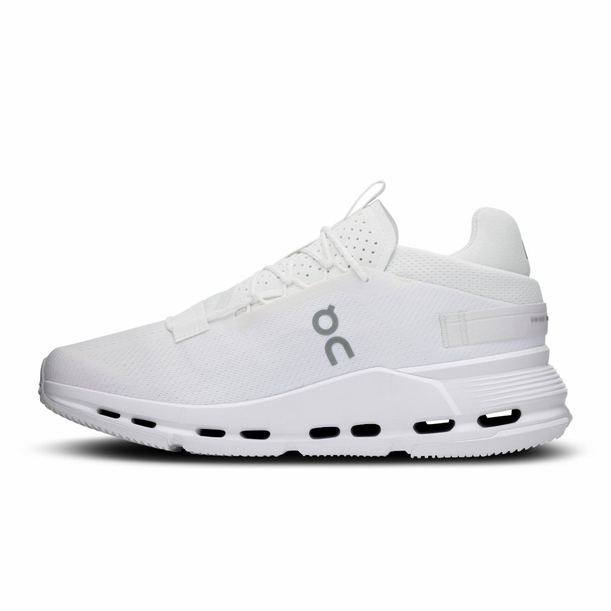 On United States Best Price | Men's Cloudnova 2 - All White
