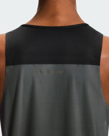 On United States Classic | Men's Performance Tank - Black/Eclipse