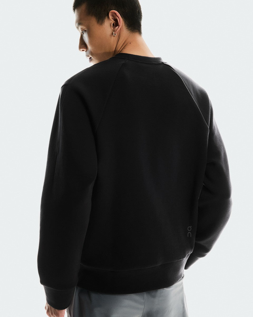 On United States Quality | Men's Focus Tech Crew - Black