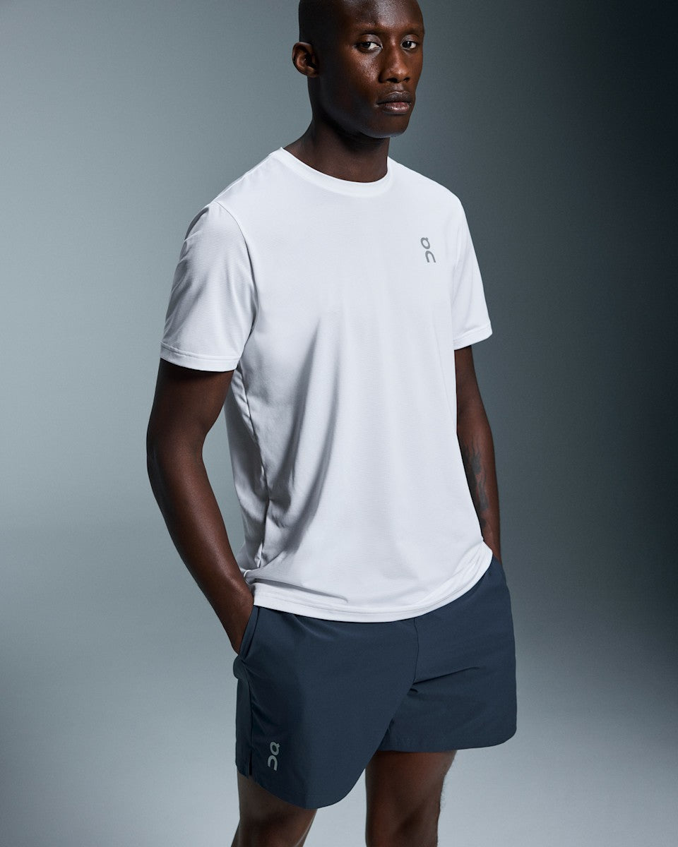 On United States Latest | Men's 7" Core Shorts - Midnight