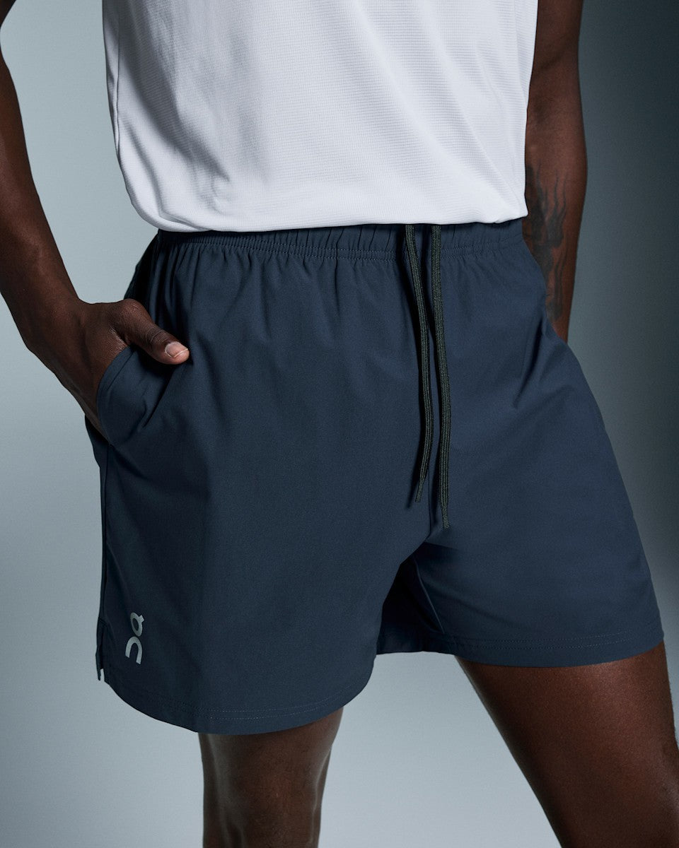 On United States Latest | Men's 7" Core Shorts - Midnight