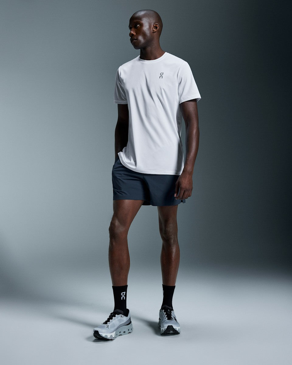 On United States Latest | Men's 7" Core Shorts - Midnight