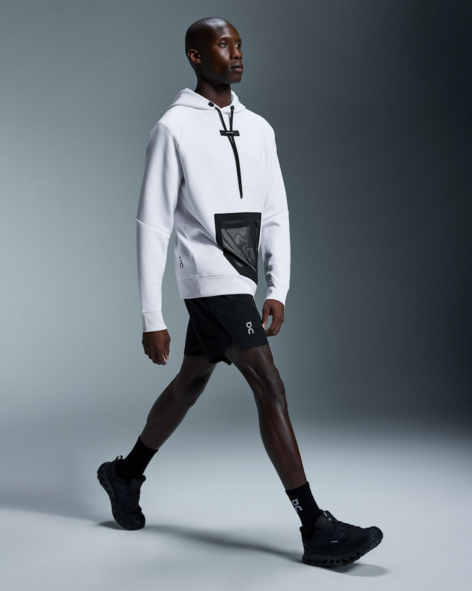 On United States Signature | Men's 7" Core Shorts - Black