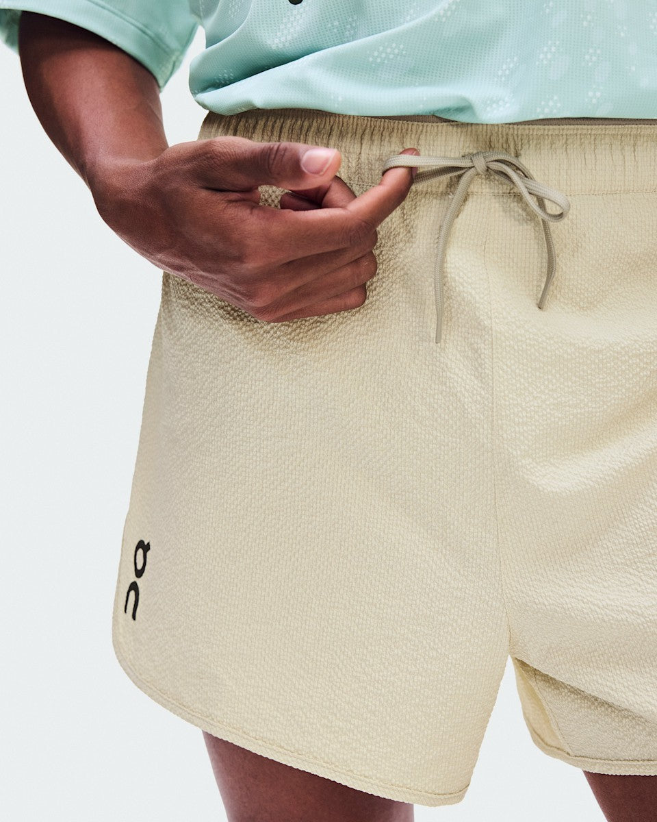 On United States Everyday | Men's Performance Volt Shorts - Hare