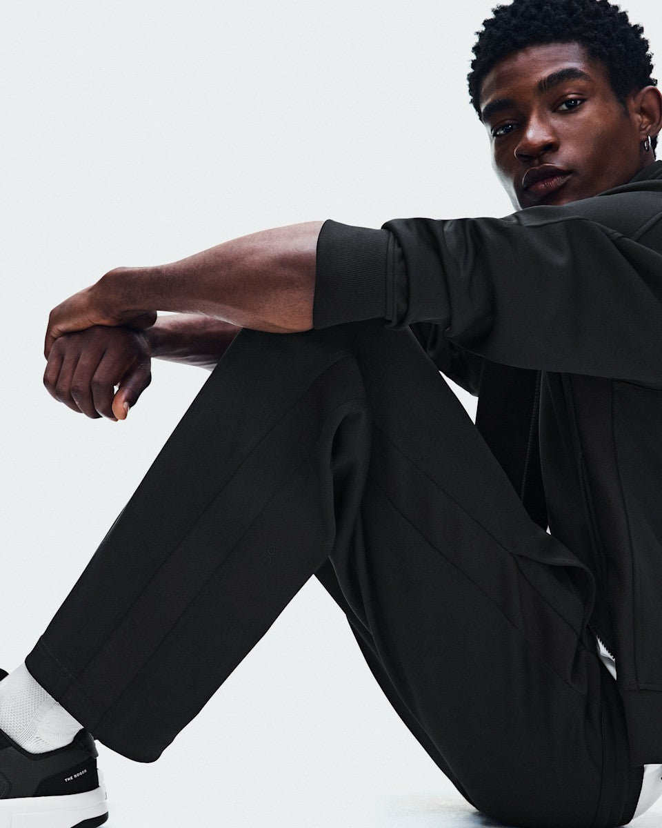 On United States Essential | Men's Courtside Pants - Black