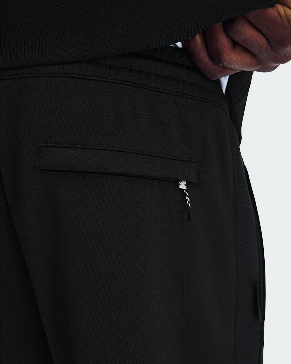 On United States Essential | Men's Courtside Pants - Black