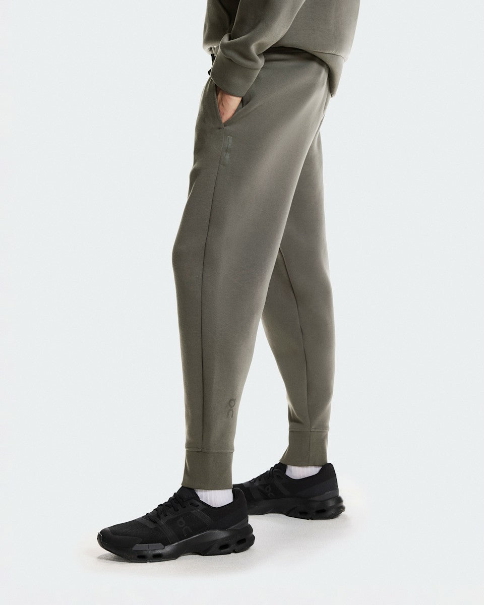 On United States Featured | Men's Focus Tech Sweatpants - Shadow