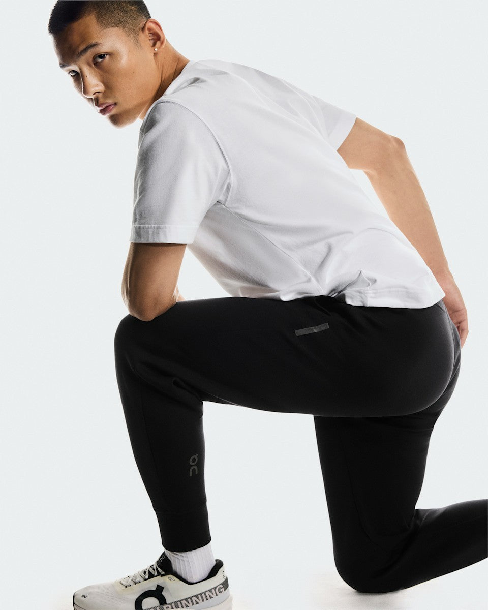 On United States Popular | Men's Focus Tech Sweatpants - Black