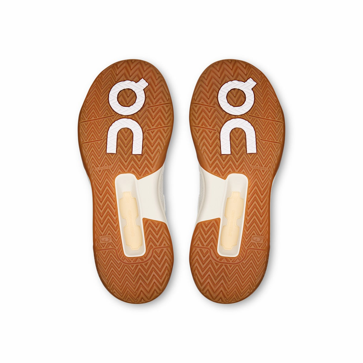 On United States Essential | THE ROGER Clubhouse Pro Youth for Youth - White/Maroon